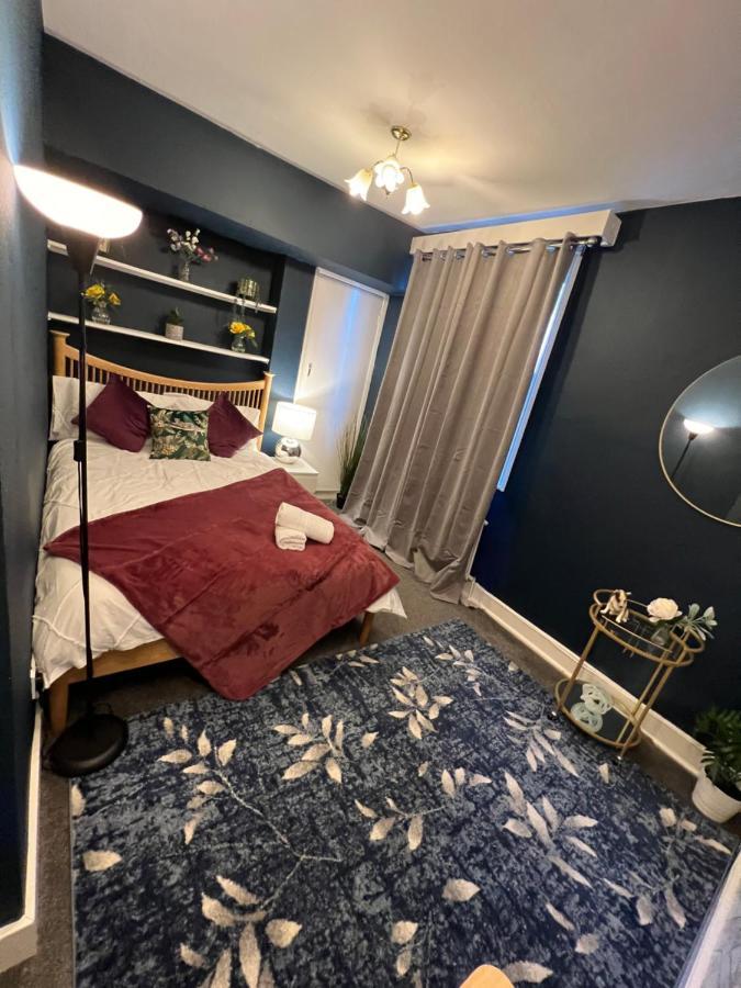 2-Bedroom Plus Living Room Flats Near Edgware Road London Exterior foto