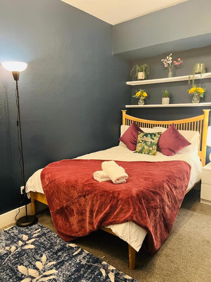 2-Bedroom Plus Living Room Flats Near Edgware Road London Exterior foto