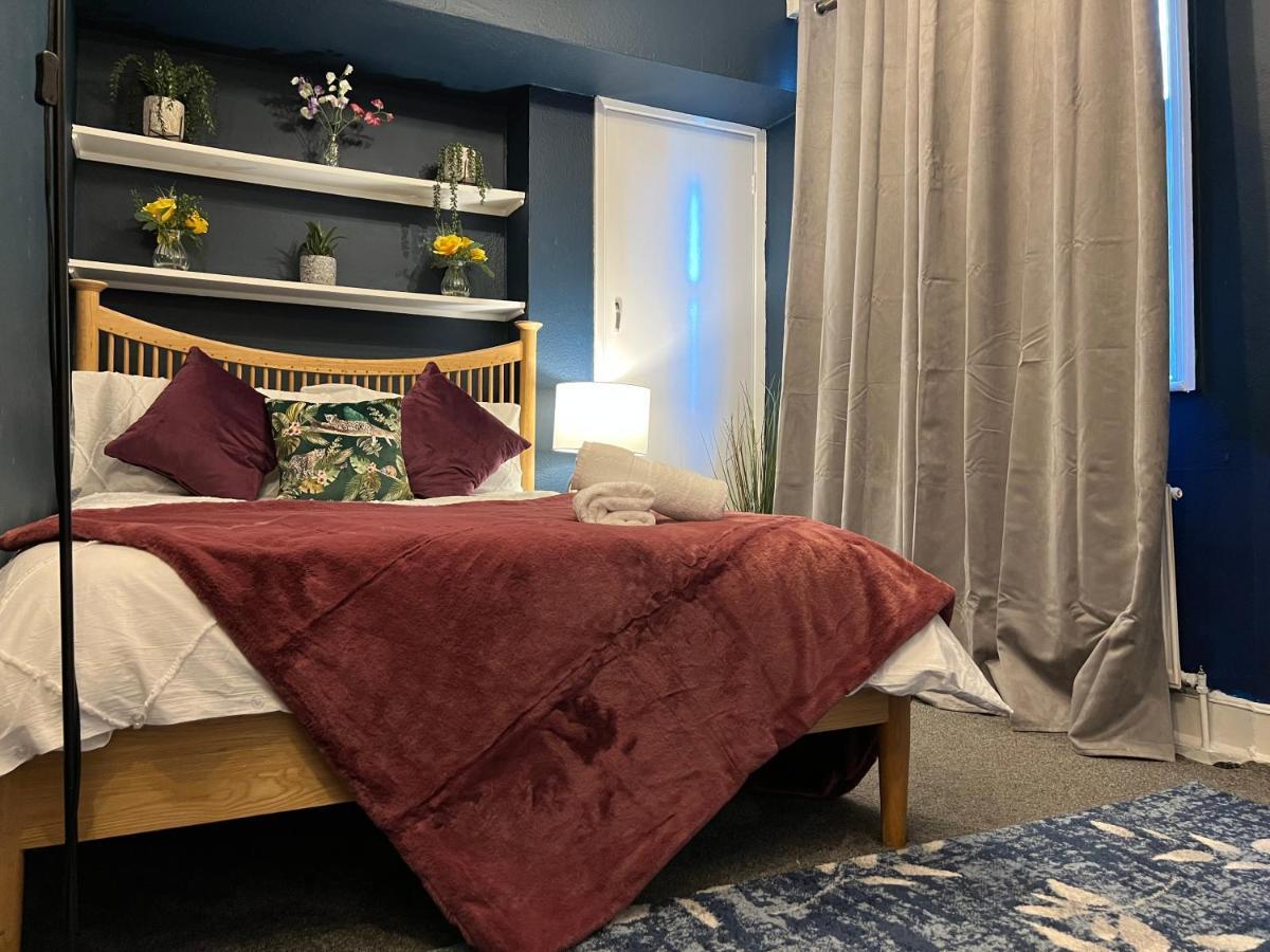 2-Bedroom Plus Living Room Flats Near Edgware Road London Exterior foto
